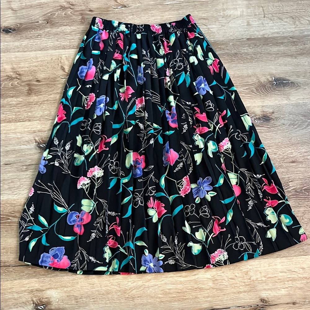 Floral Black Skirt